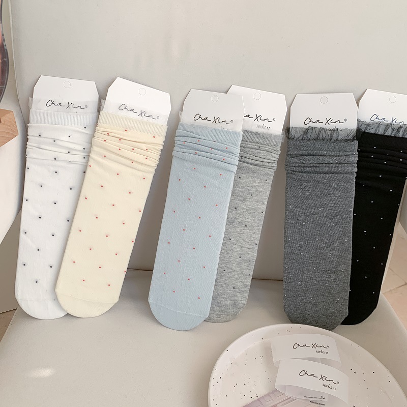 Sock stall, one-piece consignment, women's mid-calf socks, thin pile socks, polka dots, cute lace trim, grey, summer with small leather shoes, boneless socks, one-piece consignment full image