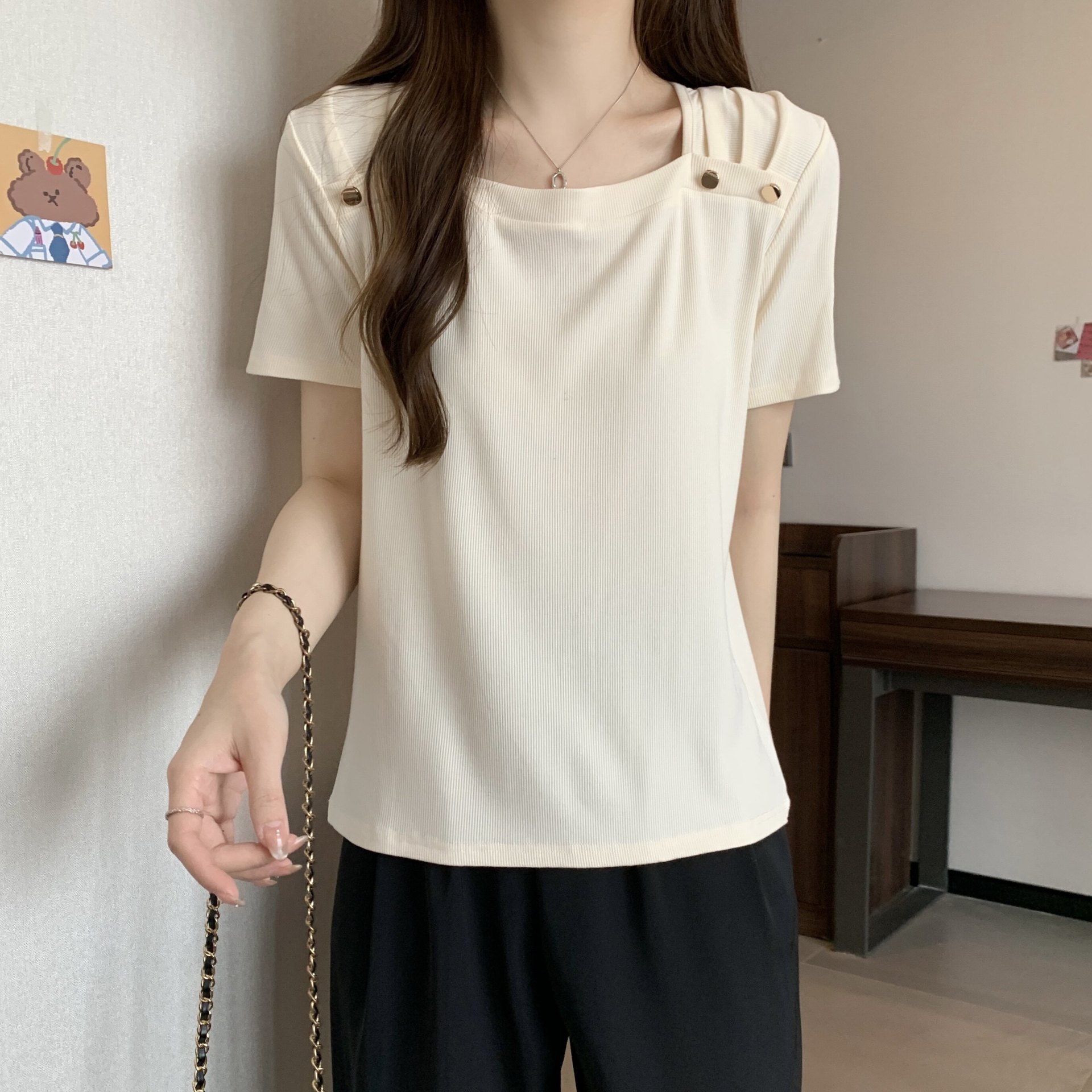 方领正肩短袖t恤女2026年夏季显瘦宽松设计感欧货短袖上衣A11743详情6