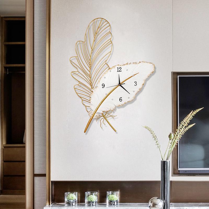 Feather light luxury style wall clock, simple and modern wall decoration for the living room, personalized, creative and fashionable watch, household clock accessory Specification image