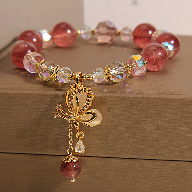 Brazalete de cristal de fresa natural para mujeres nicho de lujo ligero sentido de alto nivel colgante de mariposa cristal cadena de mano para novia novias mejor regalo details Picture