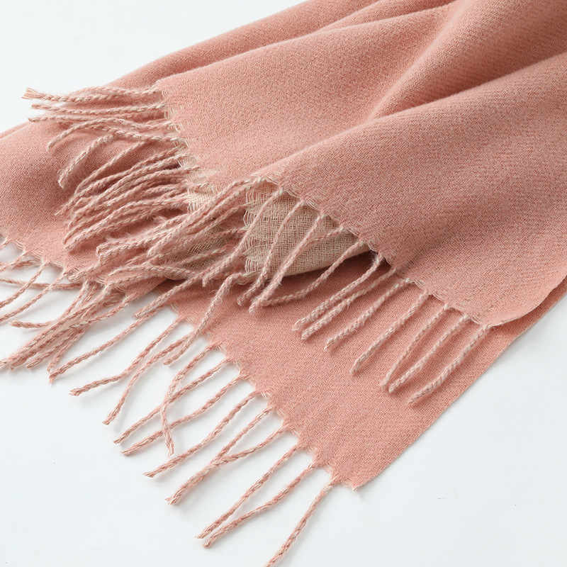 Cashmere Scarf Women's Winter Explosion Imitation Cashmere Scarf All Men's Shawl Korean Version Thickened Double-Sided Wool Scarf Application Scenario