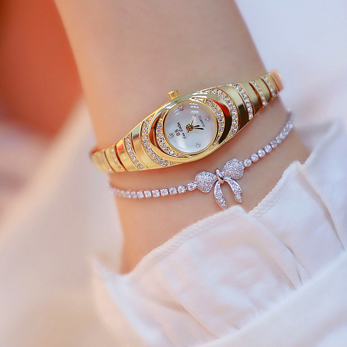 Conjunto de relojes pulsera 2pcs/set diamantes diamantes diamantes diamantes diamantes diamantes mariposa pulsera en stock una pieza de reemplazo de pelo