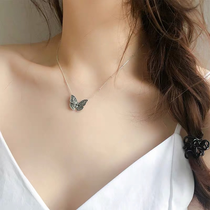 Vintage Do Old Butterfly Necklace Women's Fashion Net Red Super Fairy Clavicle Chain Ins Street Personality Titanium Steel Bead Necklace Specification drawing