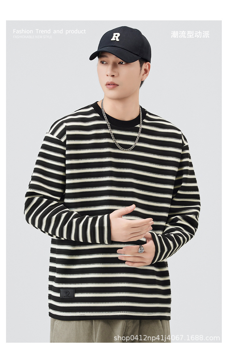 Black striped long-sleeved T-shirt for men, a loose and contrasting color round soul base layer top from the 2025 autumn fashion brand pic 1