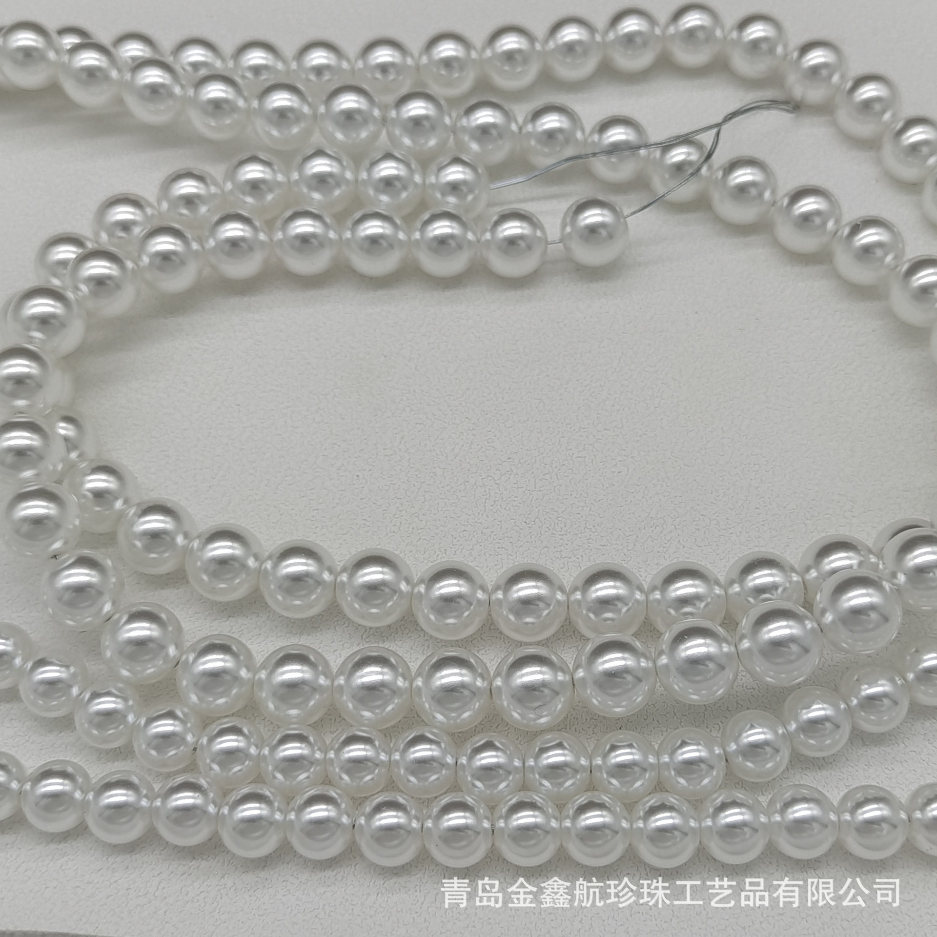 澳白色水晶玻/正圆直孔玻璃产品图