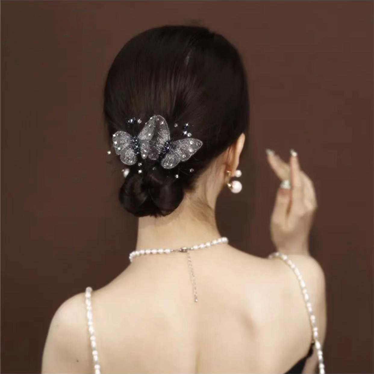 抖音热销现货直发锌合金布艺双蝴蝶弹簧夹高档发饰水钻网纱优雅发