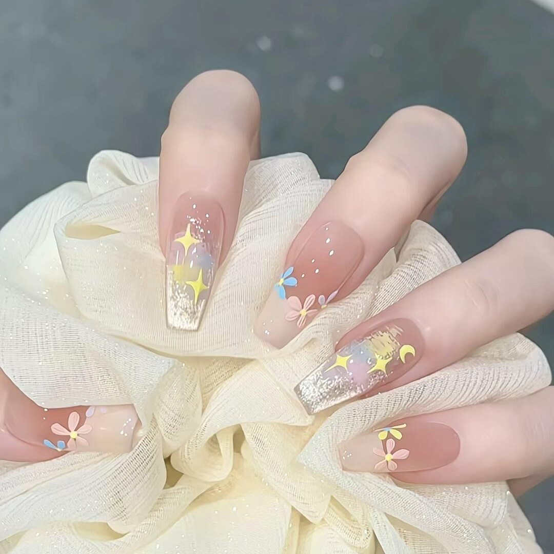 Monet Garden Wearable Nails Spring/Summer ins Handmade Nail Art Products Sweet Little Flower False Nails 2025 New Style Whitening Specification image