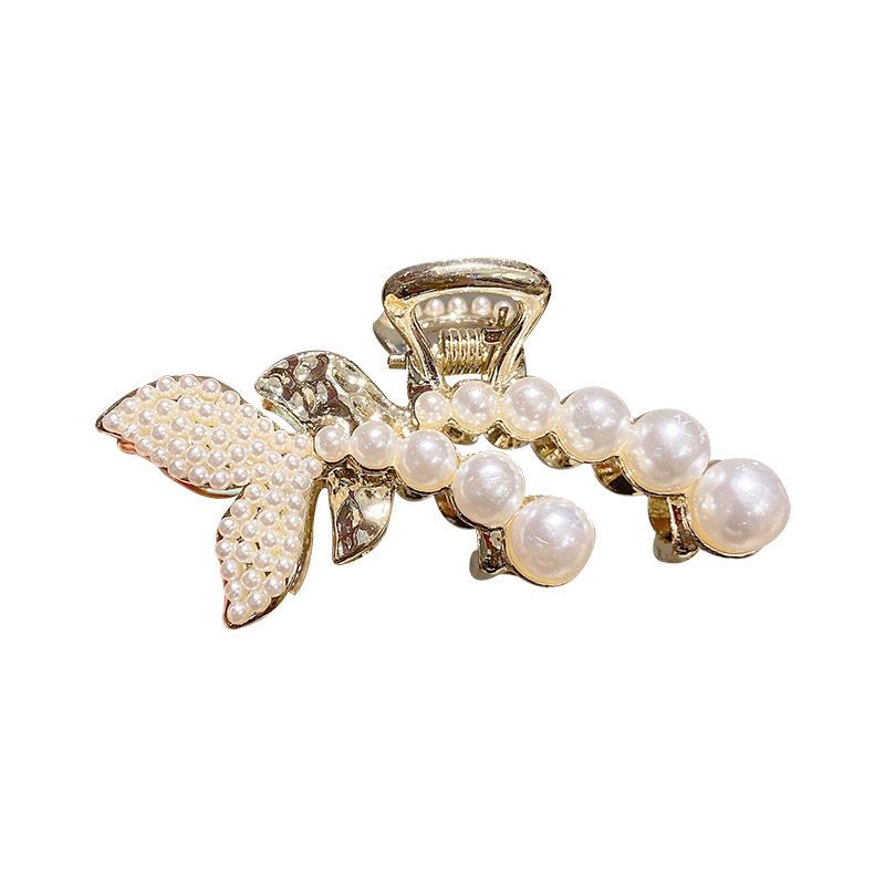 Pearl Butterfly Fringe Trumpet Grab Clip Metal Hair Clip Headdress Summer Back Head Fairy Shark Clip Clip Woman Item Picture