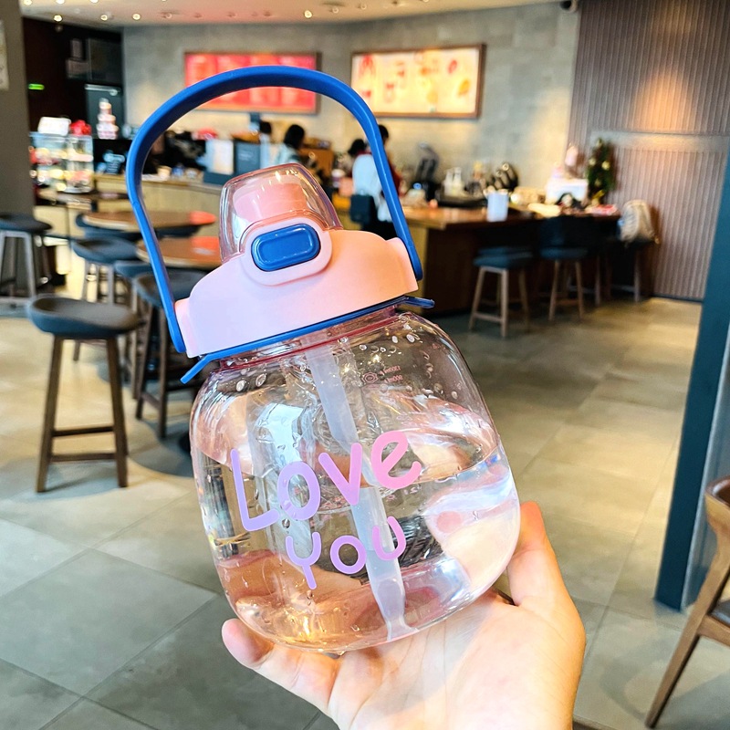 New large-belted cup, high-capacity, high-temperature resistant plastic water cup, high appearance level, large water bottle for girls, sports straw cup, summer Specification image