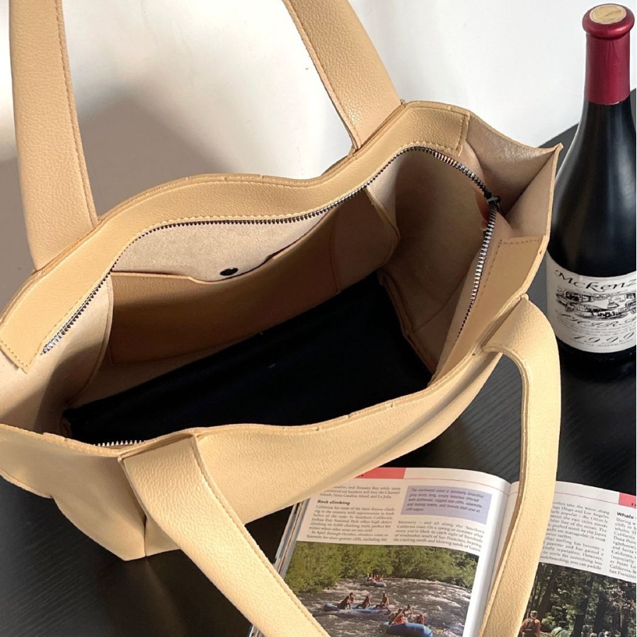 Tote Bag Female 2023 New Winter Female Bag Handbag Large Capacity Senior Soft Leather Shoulder Bag Female details Picture