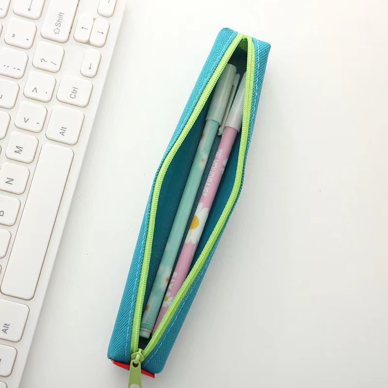 Korean mini pen case canvas, candy color contrasting letter stationery bag for primary, junior high and senior high school students, cute pen case Application Scenario
