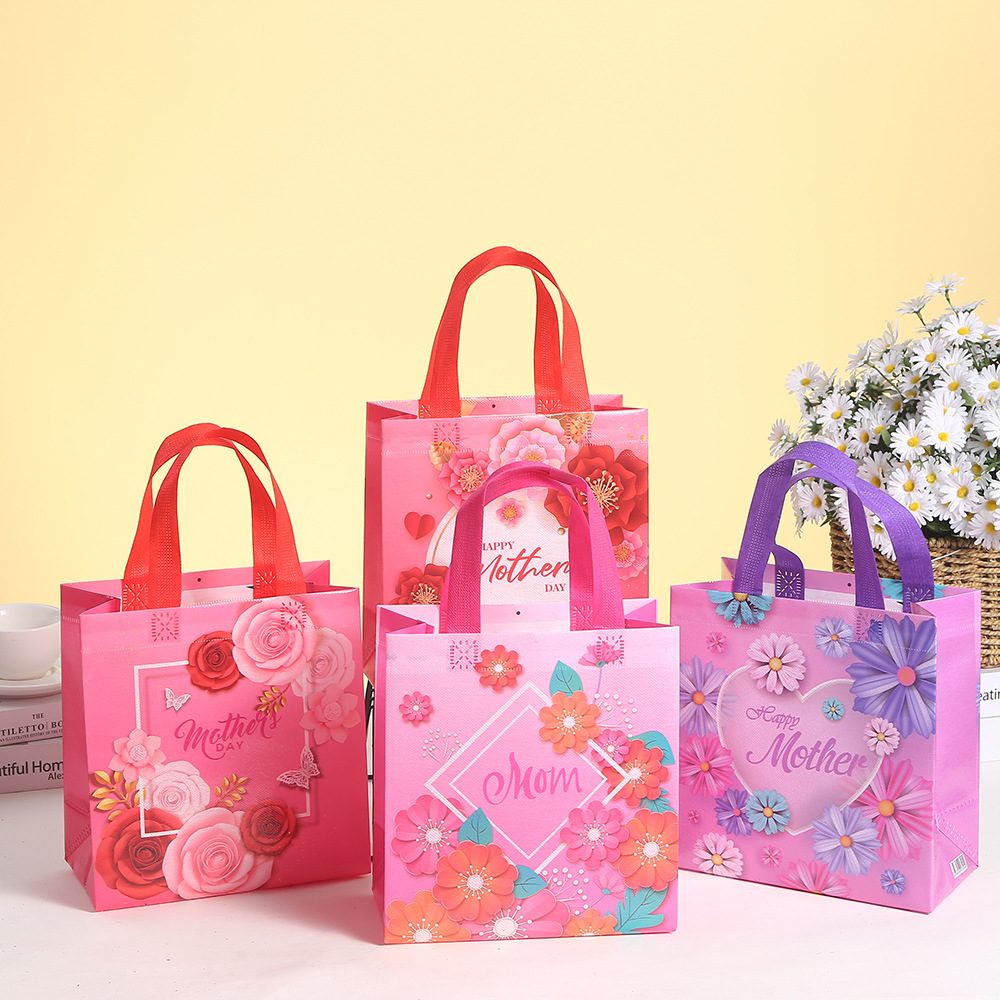 Creative Mother's Day cartoon non-woven fabric food packaging bags, household item hand-held storage bags, clothing shopping bags