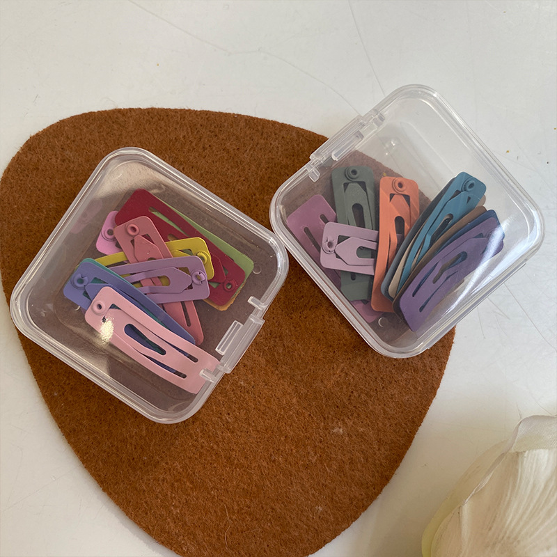 New Korean-style color 3cm matte rubber paint square bb clip, candy-colored cute children's hairpin and hair clip side clip Specification image