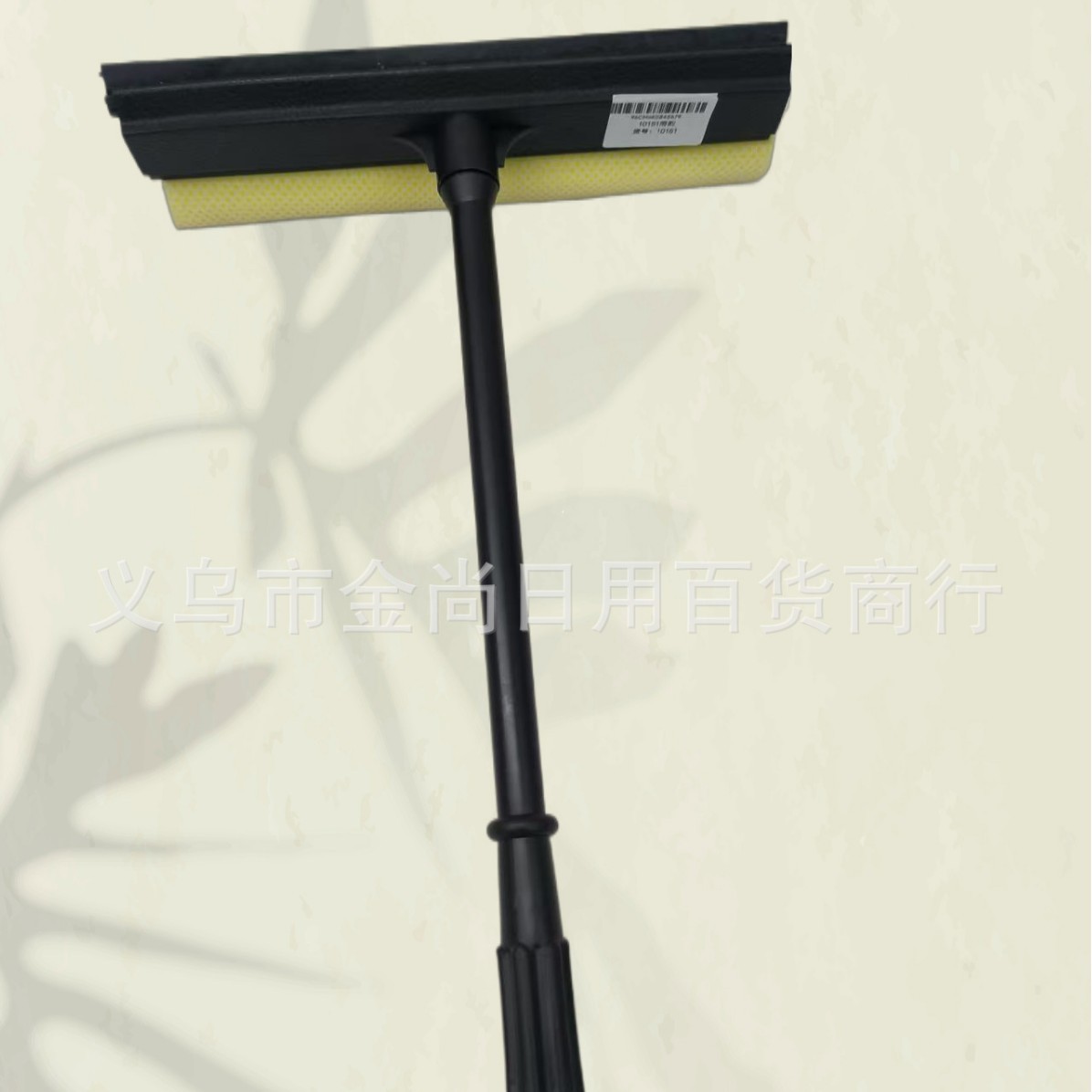 Black plastic handle, plastic window scraper handle, plastic window scraper for cleaning and brushing car windshields Application Scenario
