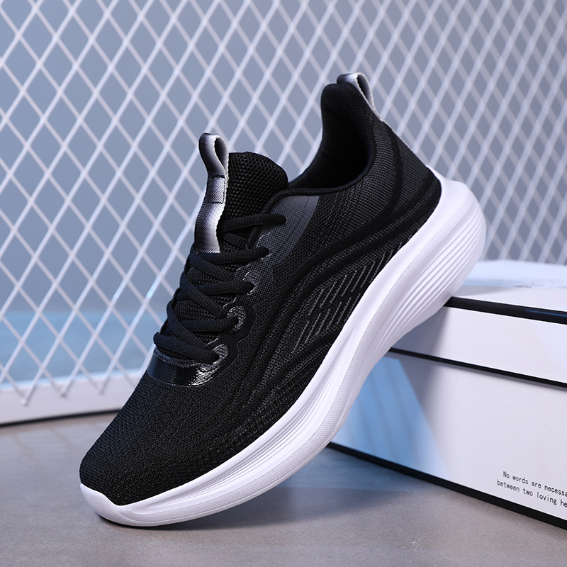 2024 New Spring And Summer Casual Sports Shoes For Women Soft Sole Non-Slip Mother Walking Shoes Korean Version Of All Pairs Travel Shoes For Women Application Scenario