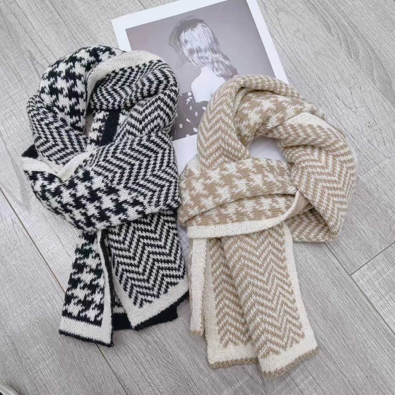 Thousand bird check scarf, small chanel-style black and white scarf, knitted and versatile, 2024 autumn and winter new style wool warm wholesale details Picture
