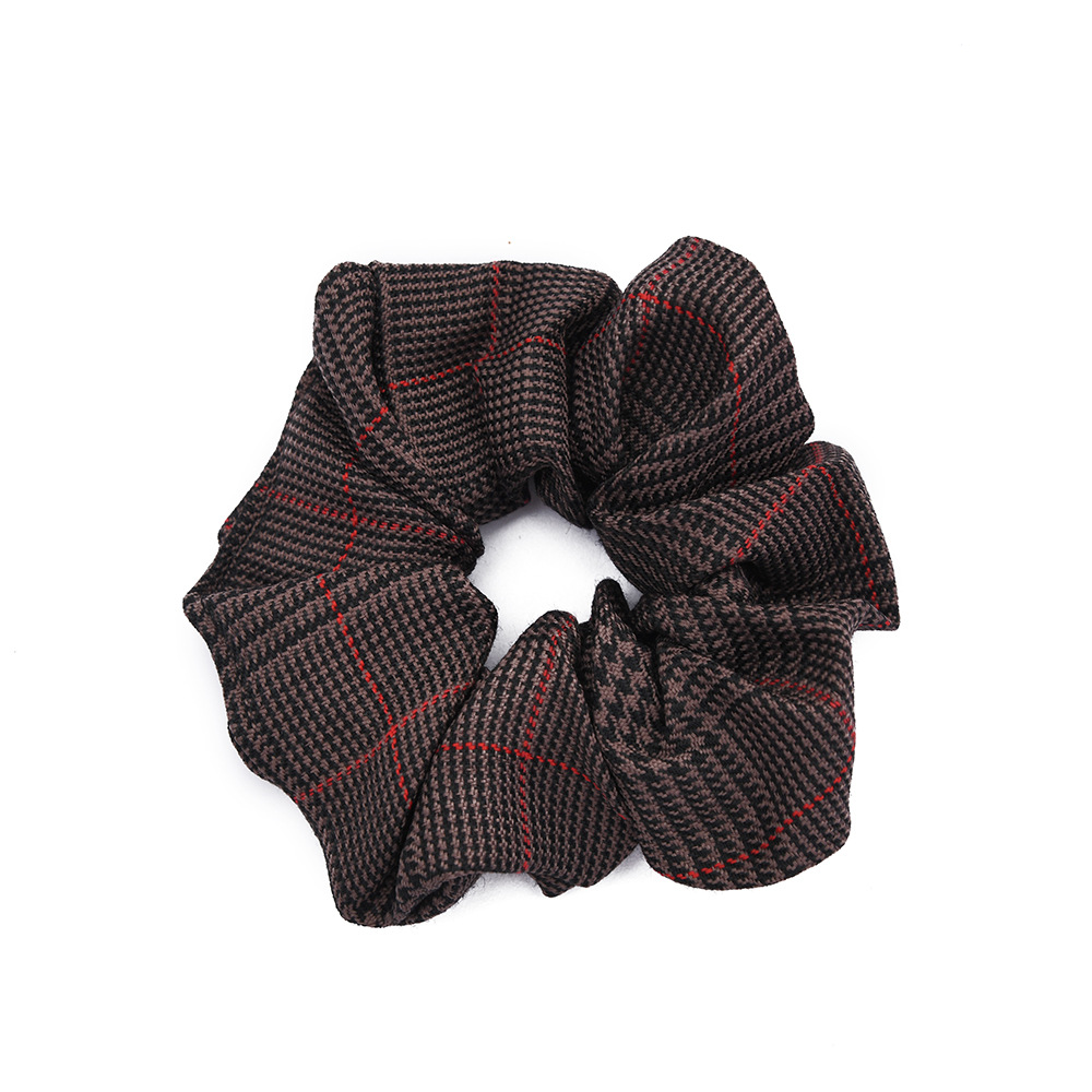 Wholesale of fashionable checkered knitted fabric large intestine hair bands, simple checkered hair tie hair bands, and retro classic hair accessories Item Picture