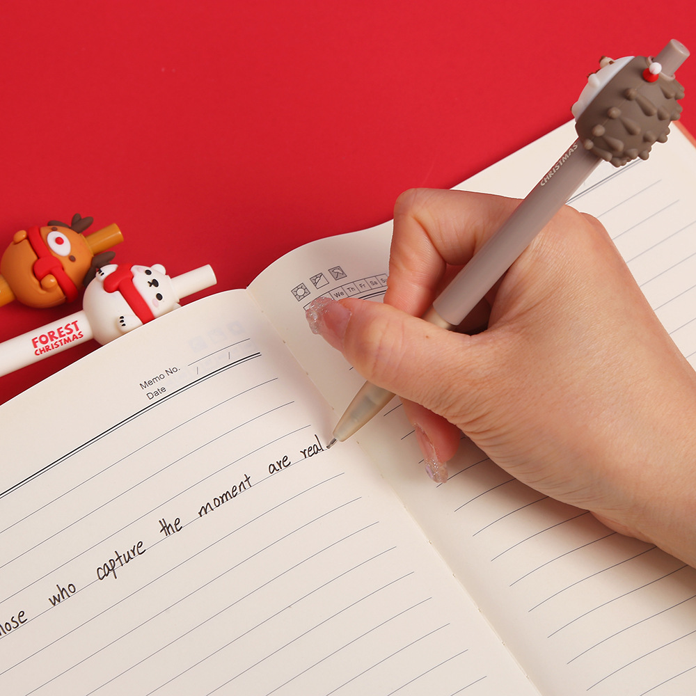 Zhongfan Stationery Christmas Series Silicone Elk Penguin Hedgehog Bear Gel Pen Halloween Pumpkin Cute Rabbit Gel Pen Application Scenario