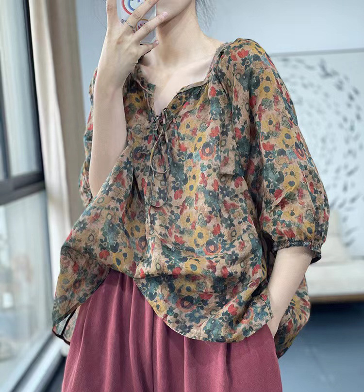 Artistic and retro lace-tied ramie digital printed pullover three-quarter sleeve shirt for women, 2022 Summer new style floral shirt Application Scenario