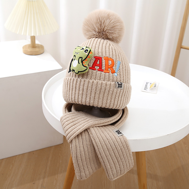 Winter children's letter embroidery dinosaur knitted cap and scarf two-piece set, a new and cute outdoor warm two-piece set Application Scenario