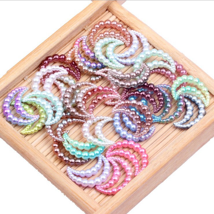 Off-white double-sided hollow continuous pearl moon crescent moon Crescent factory self-sold jewelry accessories three-dimensional flower imitation pearl V111 Item Picture