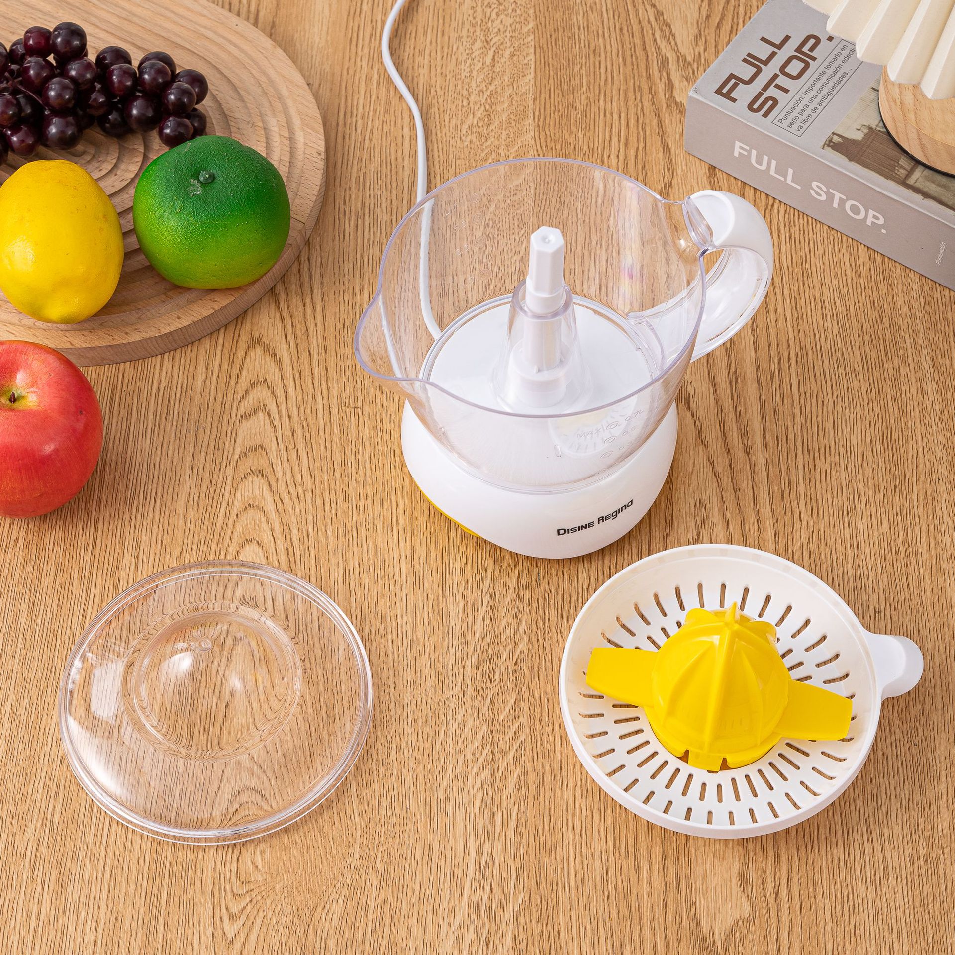 Foreign Trade Household Juicer For Separating Residue And Juice, Slow Cooking Machine, Multi-Functional Small Juicer, Manual Blender Application Scenario