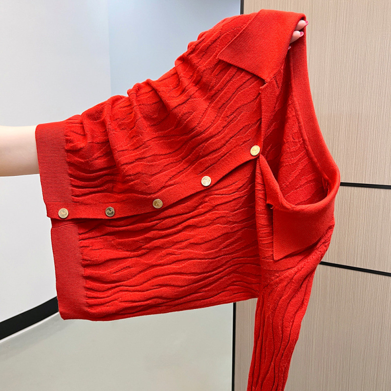 成人冬装裙装/毛衣/金绣贸易/针织短袖/服装产品图