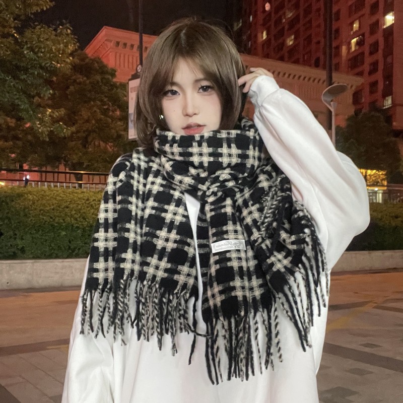 2023跨境秋冬季韩版新款格子围巾女高级感百搭保暖披肩仿羊绒围脖图