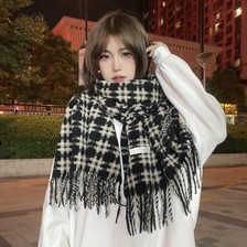 2023跨境秋冬季韩版新款格子围巾女高级感百搭保暖披肩仿羊绒围脖