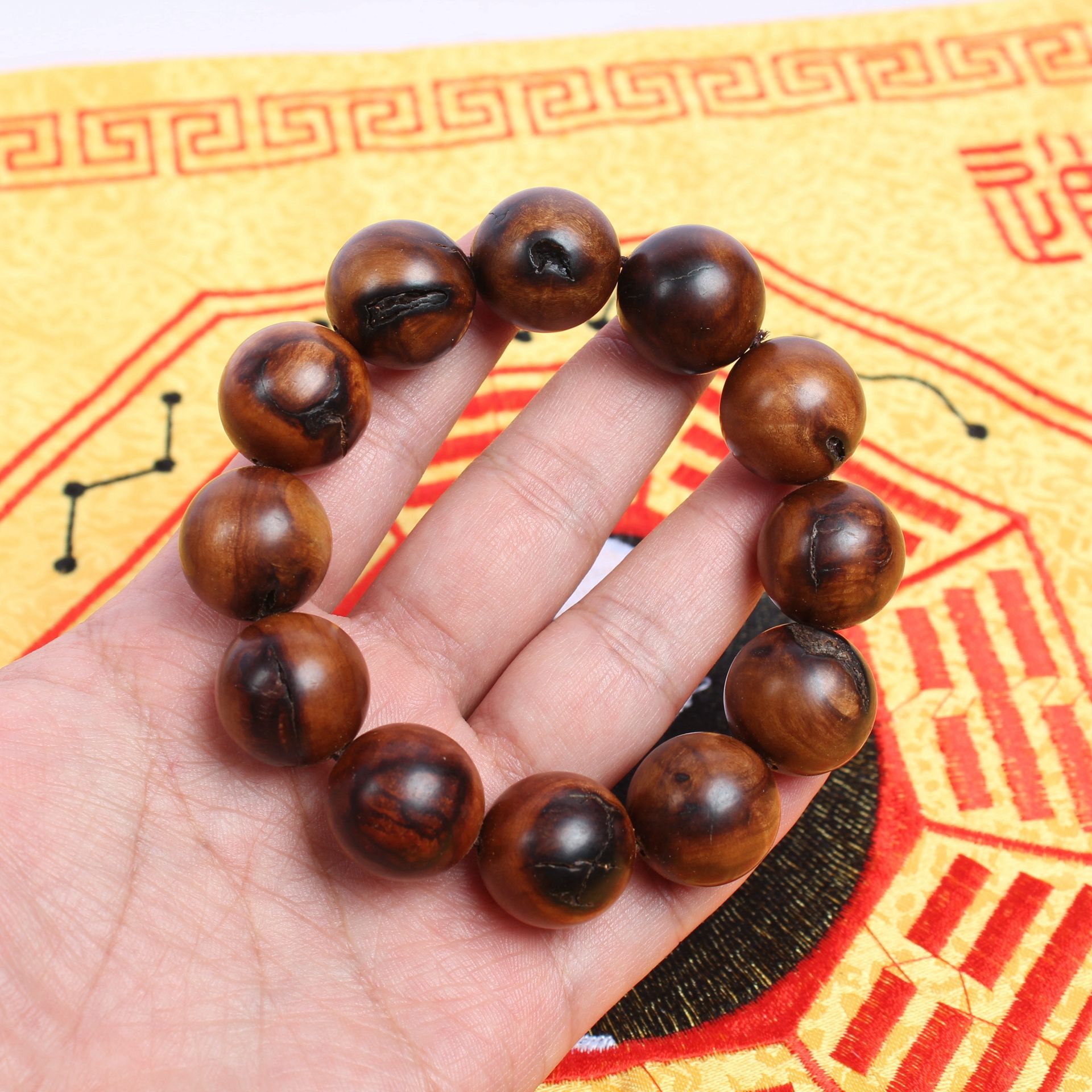 Lightning Strike Jujube Wood Buddha Beads Handstring Taoist Ritual 2.0Cm12 Reggio Thunder Beads Handmade Wooden Crafts details Picture