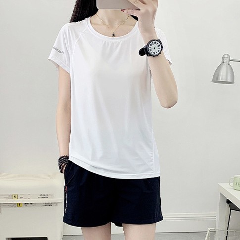 户外速干T恤女 运动跑步健身宽松圆领纯色薄款微弹夏季短袖快干衣