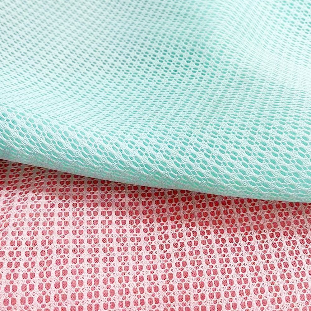 Wide Soft Polyester Mattress Pillow Fabric Sandwich Mesh Fabric Cool Cushion On Soft Small Mesh Car Seat Cushion Application Scenario