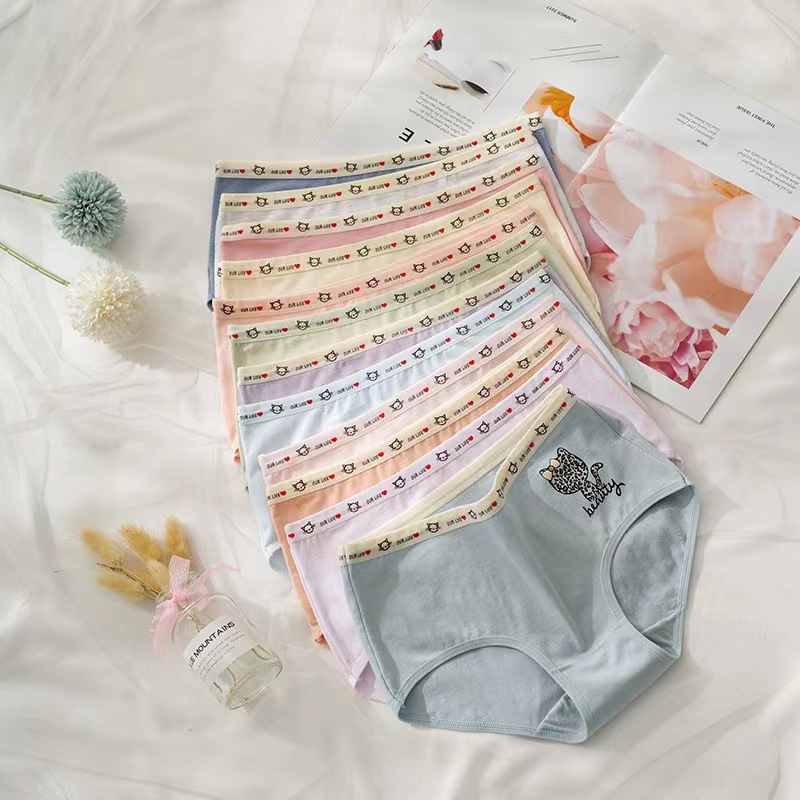 Girl's underwear cotton Japanese girl student lovely girl breathable bottom pants middle waist briefs wholesale details Picture