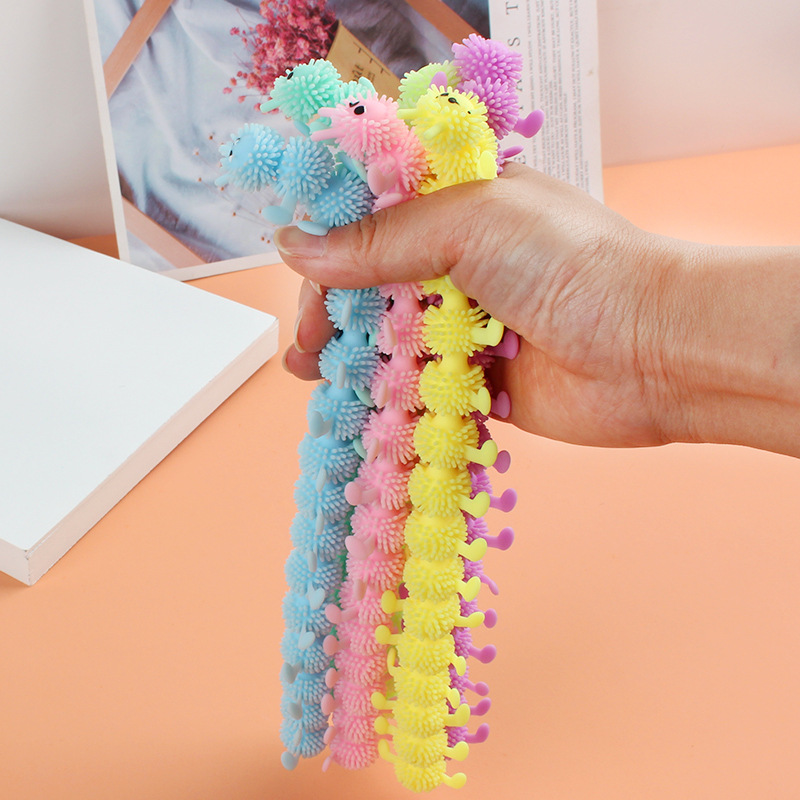Creative Stress Relief Venter Soft Silicone 16-Section Caterpillar Lala Fun Prank Stretching Tpr Silicone Toys Application Scenario
