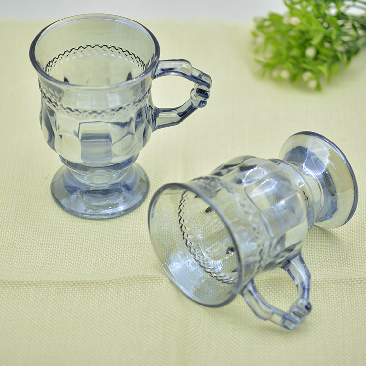 玻璃工艺品实物图