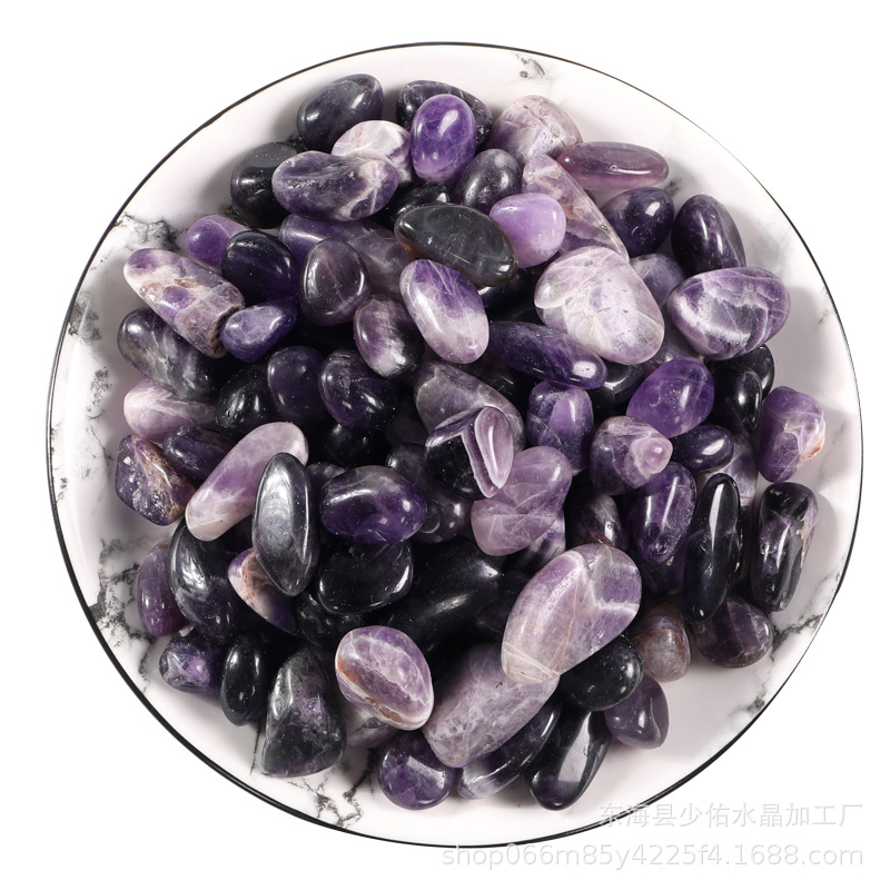 天然紫晶小颗/碎石摆件/鱼缸彩石子水白底实物图