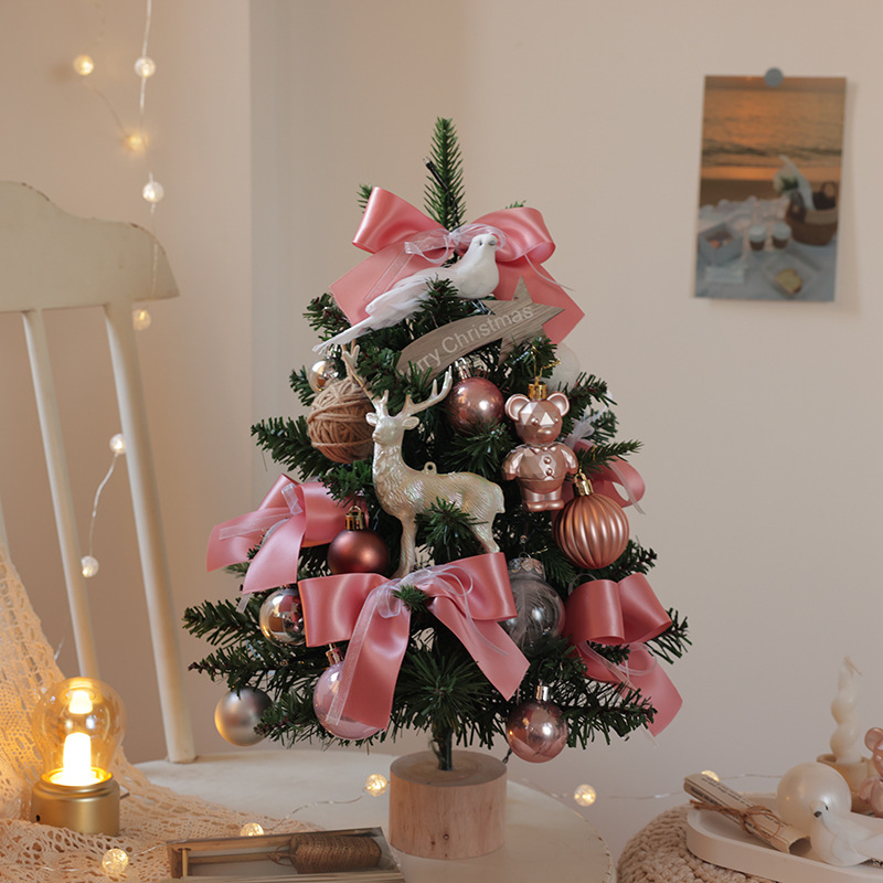 新款圣诞节ins迷你加密圣诞树家用diy桌面装饰品小摆件场景