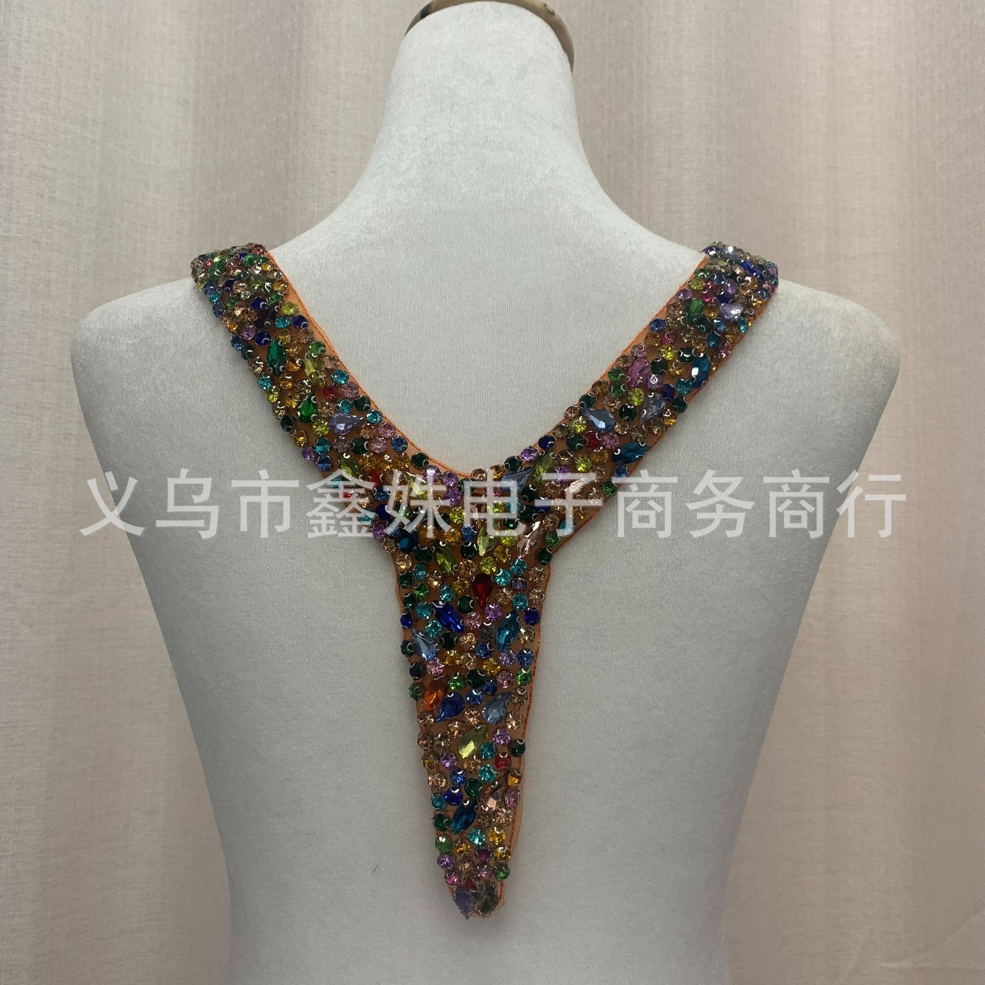 Heavy industrial multicolor hecho a mano perforado cuentas cuello floral ropa de vestir cuello sexy ropa interior accesorios Item Picture
