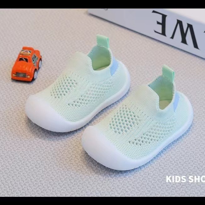 Baby walking shoes, soft-soled anti-slip breathable socks and shoes, indoor and outdoor boys', girls', infants', spring and summer anti-odor floor shoes and socks