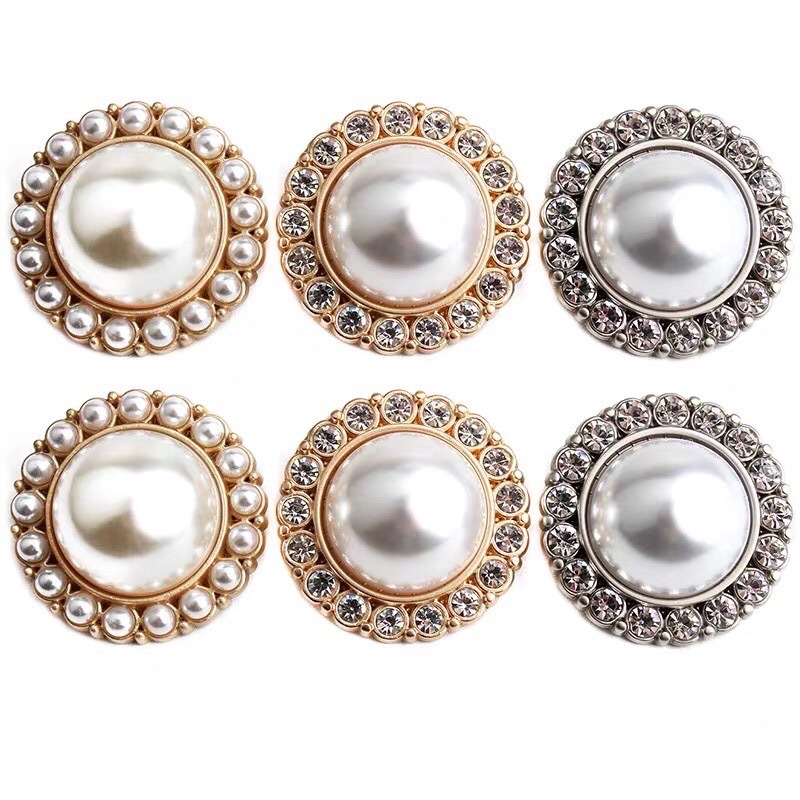 High-end metal diamond-encrusted pearl button small chanel-style fashionable coat, windbreaker, jacket, suit button, versatile decorative button Item Picture