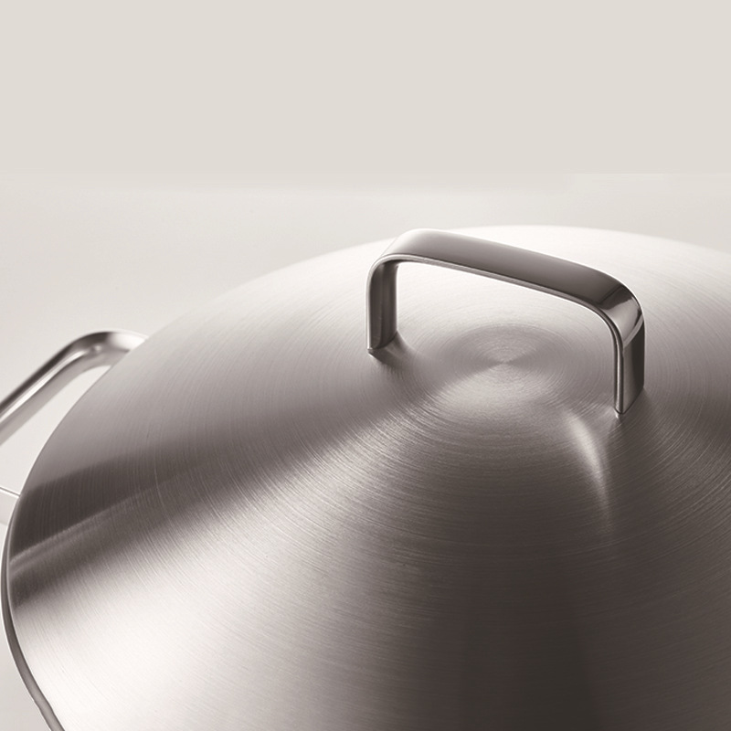 Spot Household Cooking Induction Cooker Universal Non-Coated Non-Stick Full Screen Stainless Steel Gift Wok Pot Application Scenario