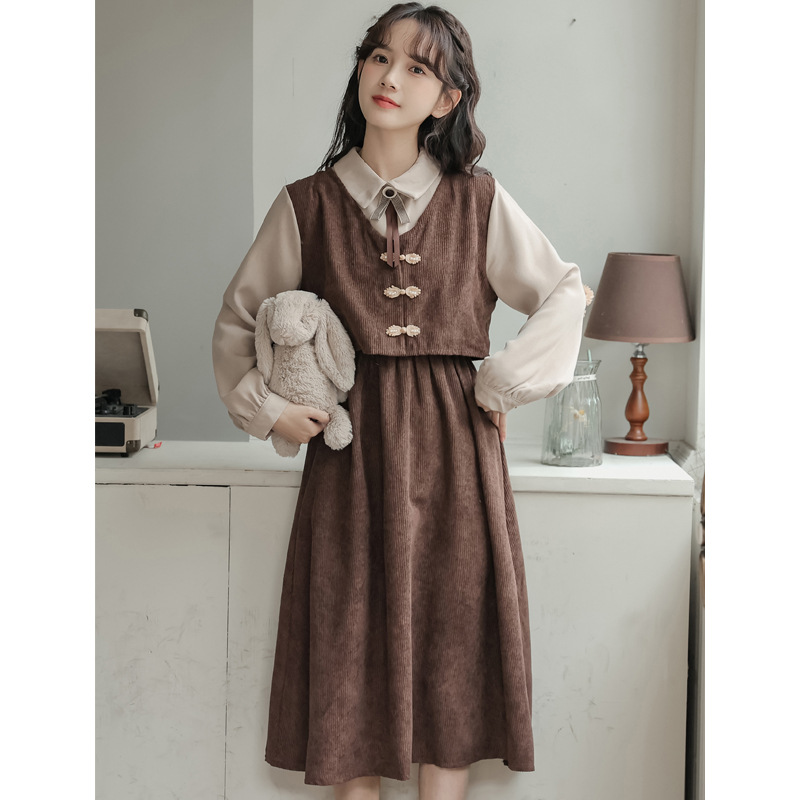 One-piece delivery for 2024 Spring College style leave: Two button-down Polo collar dresses for students, ME1375