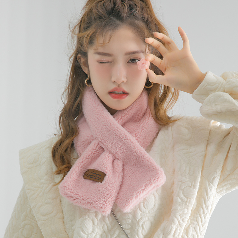 Custom New Cross Scarf Wheat Square Head Female Sweet Alpaca Plush Neck Soft Warm Woolly Scarf details Picture