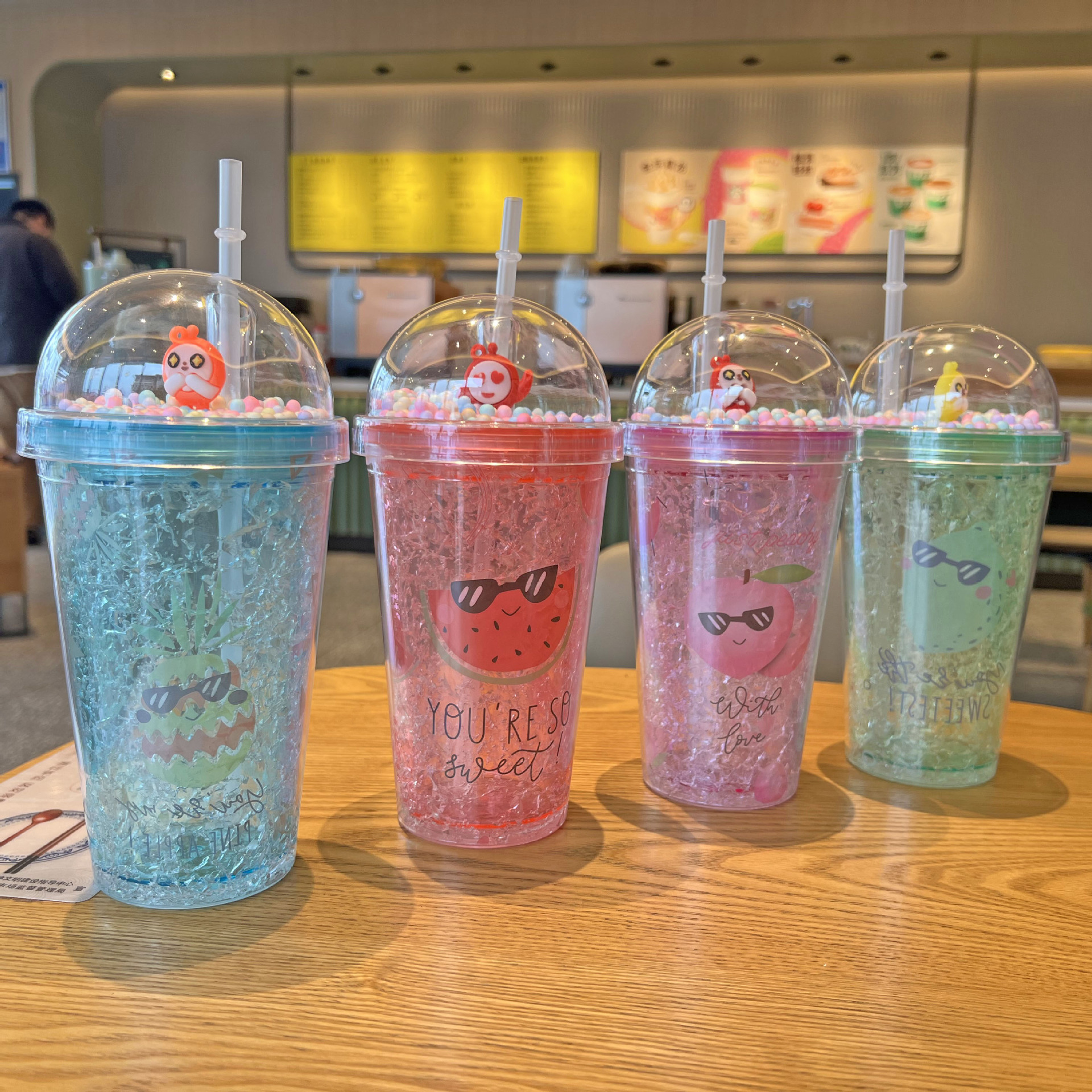 跨境新款水果塑料水杯批发双层卡通塑料吸管杯夏日碎冰杯微景观杯
