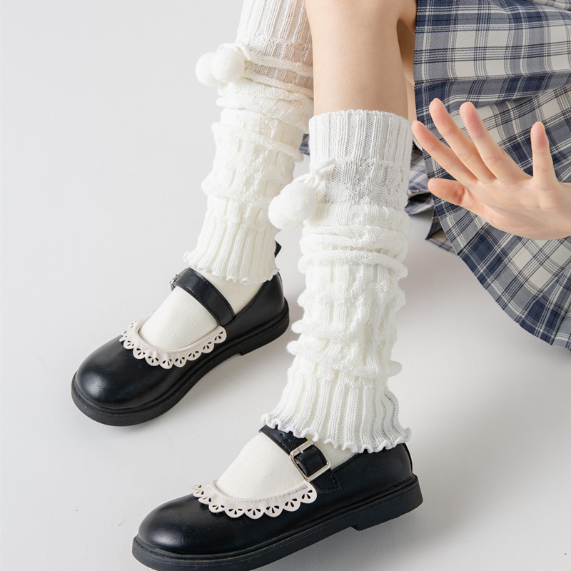 Japanese-style socks, white wool pile socks, lolita calf socks, jk knitted mid-calf socks for women, warm in autumn and winter details Picture