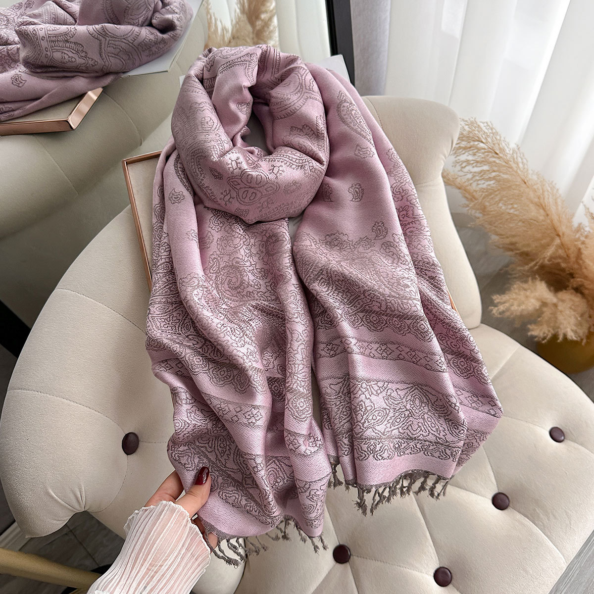 2025 New cashew print double-sided faux cashmere scarf for autumn and winter, a high-end and warm winter shawl for women wholesale pic 7