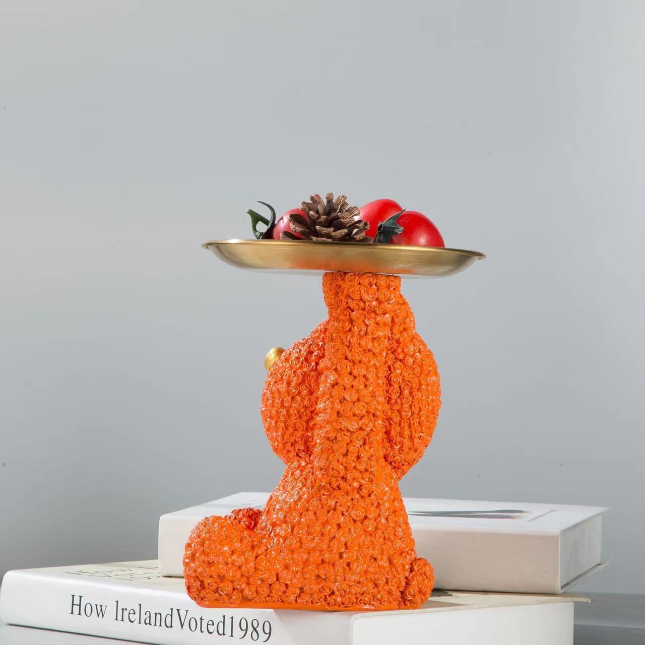 Creative and light luxury rose bear ornament storage tray Specification image