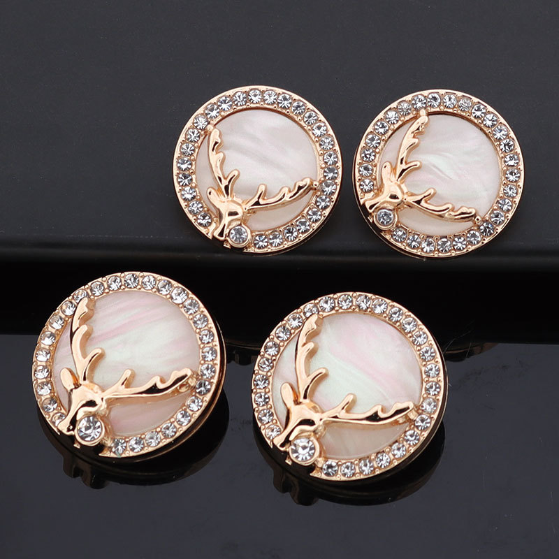 Wholesale of high-end suit buttons, women's coat buttons, chanel-style sweaters, windbreakers, decorative buttons, and elk metal buttons