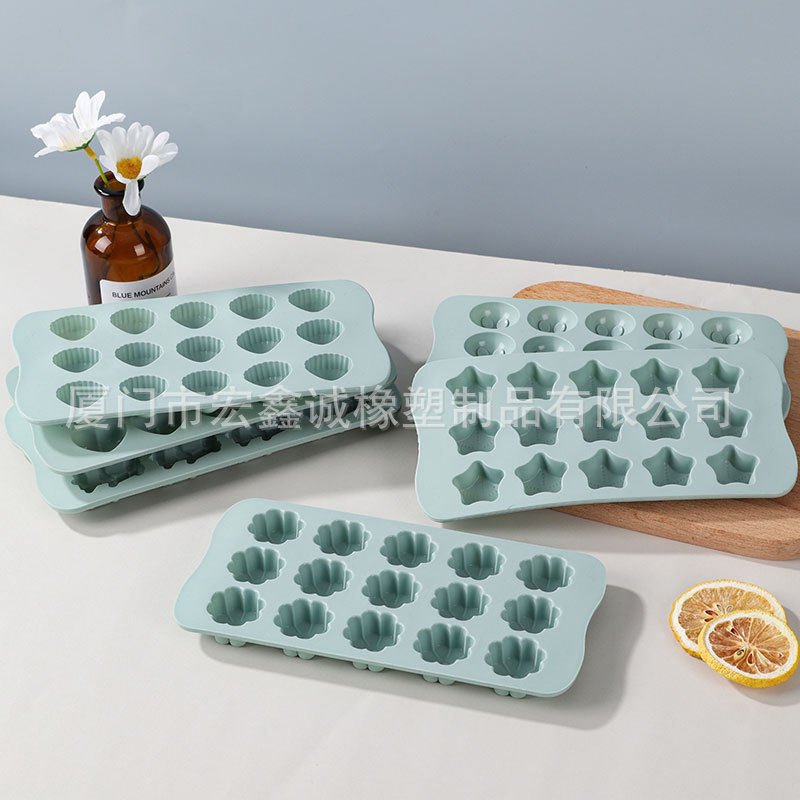 Spot Wholesale 15 Even Smiley Heart Stars Flower Robot Shell Diy Silicone Candy Chocolate Mold Specification drawing