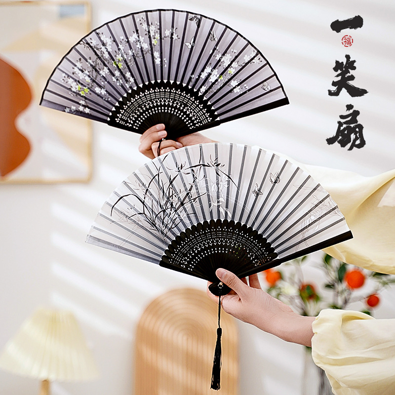 古风扇子折扇中国风汉服旗袍男女舞蹈夏季随身便携折叠流苏小巧扇